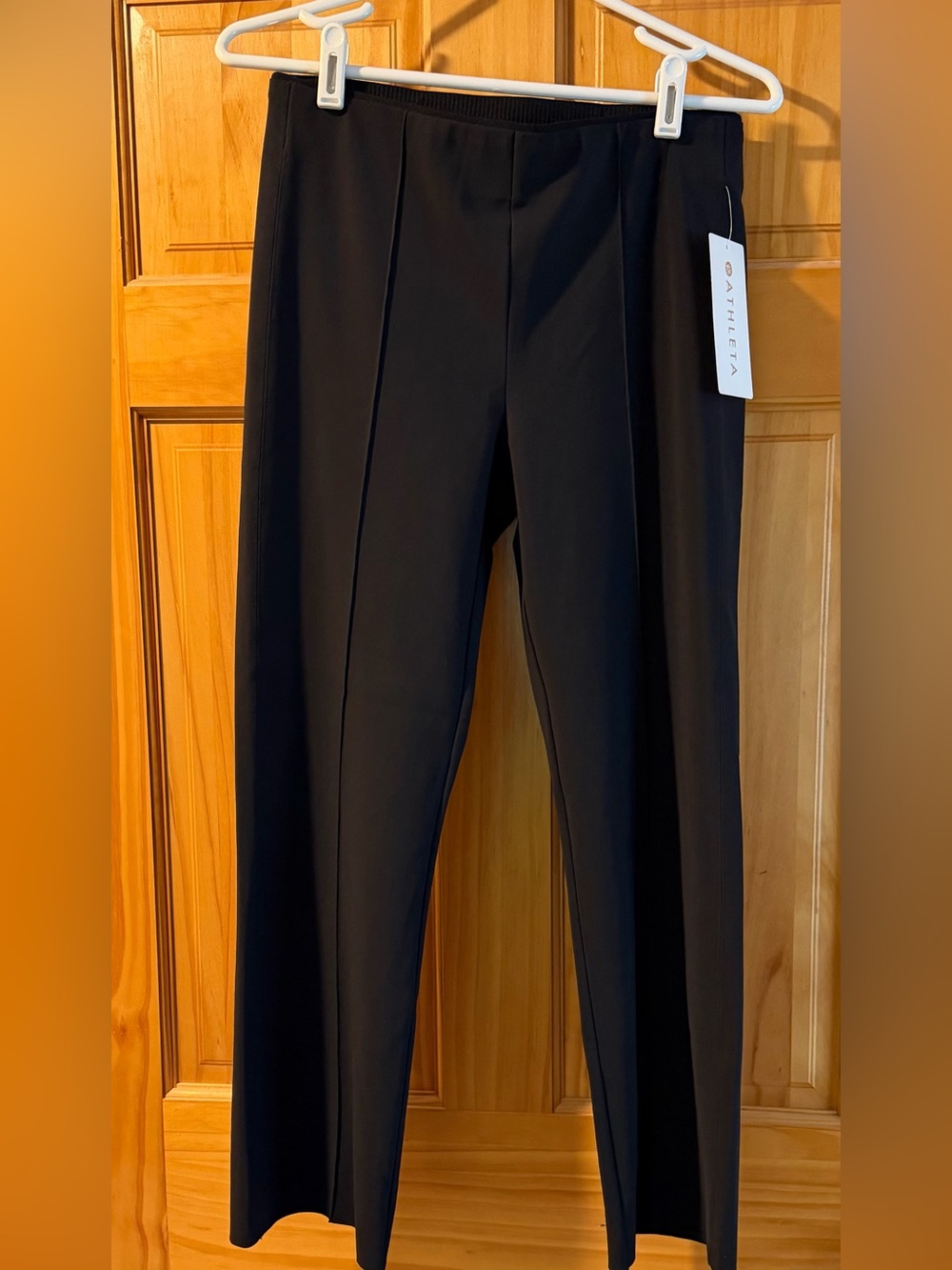 Athleta Mercurial Crop Flare Pant
Black NWT Sz S